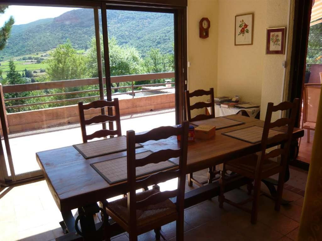 Chambres D'Hote L'Amandiere A Cucugnan Exterior photo